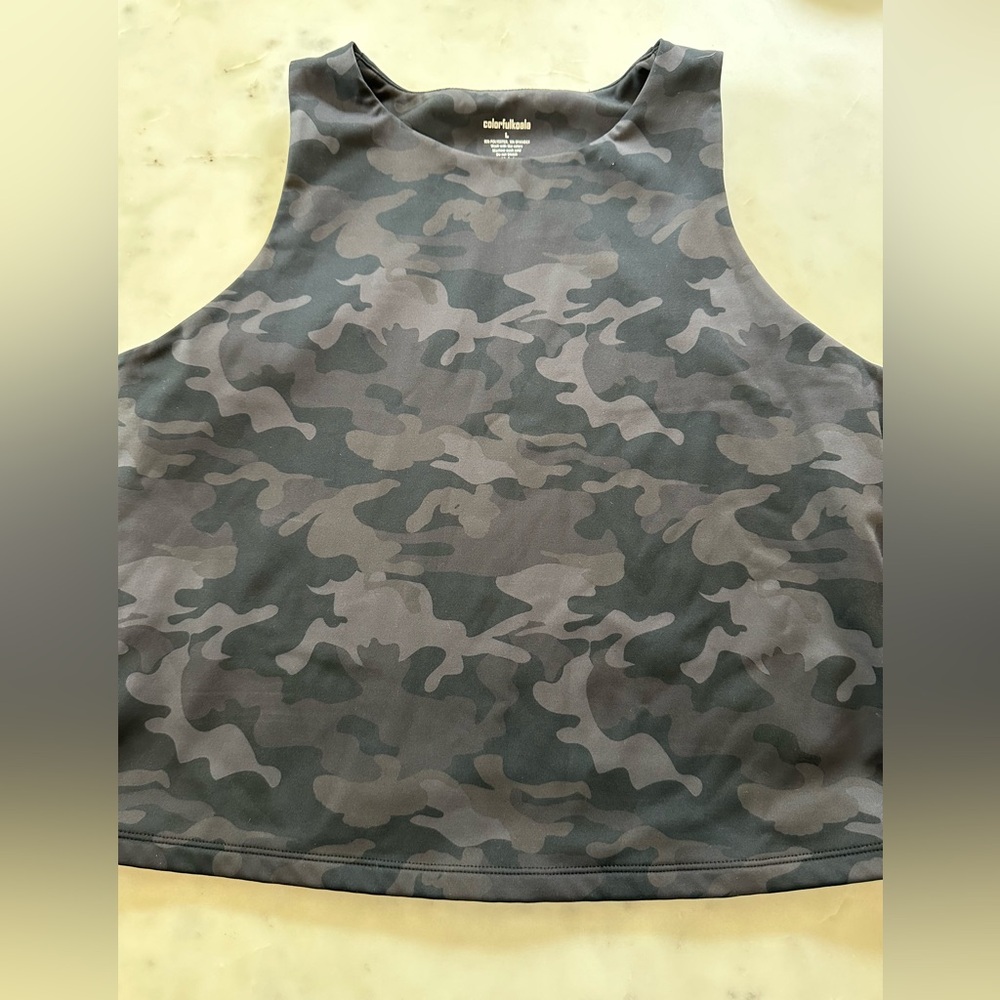 COPY - Colorful Koala Black Grey Camo Crop Tank Top Size Large